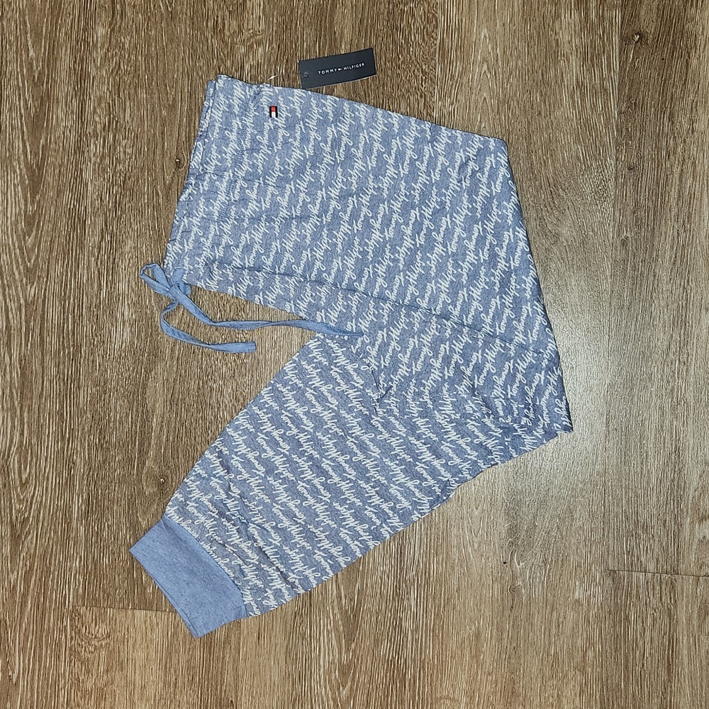 Tommy Hilfiger Chambray & Bright White Elastic-Cuff Pajama Pants